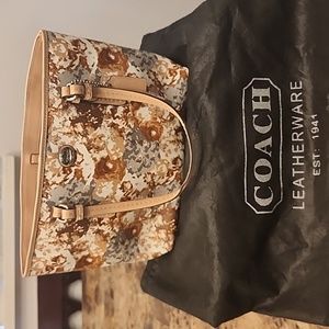 Coach bag****Floral